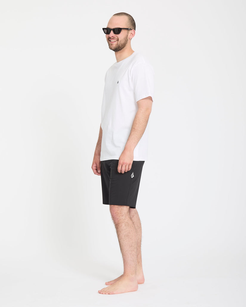 Lido Solid Mod 20" Boardshorts - Black