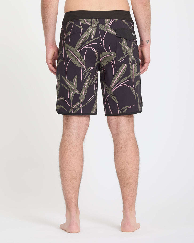 Encounter Scallop Mod 19" Boardshorts - Black