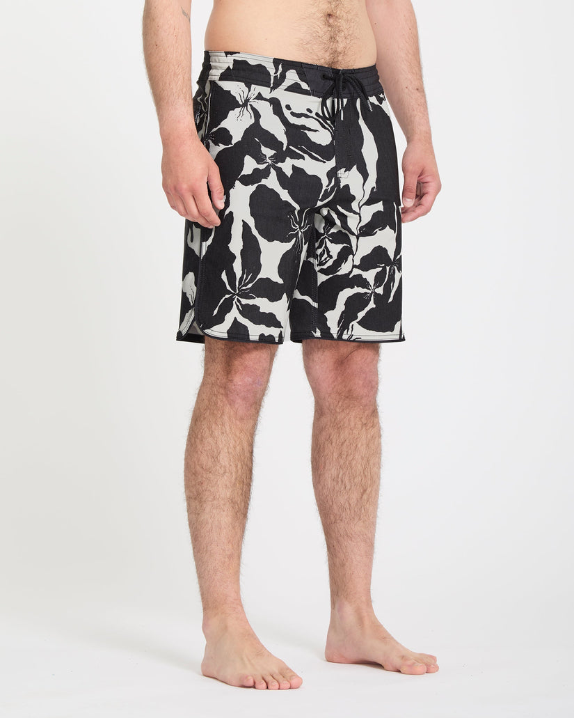 Contact Scallop Stoney 19" Boardshorts - Off White