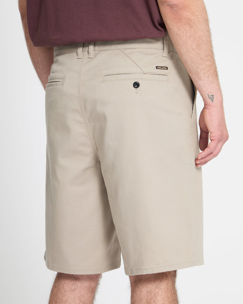 Billow 22" Shorts - Light Khaki