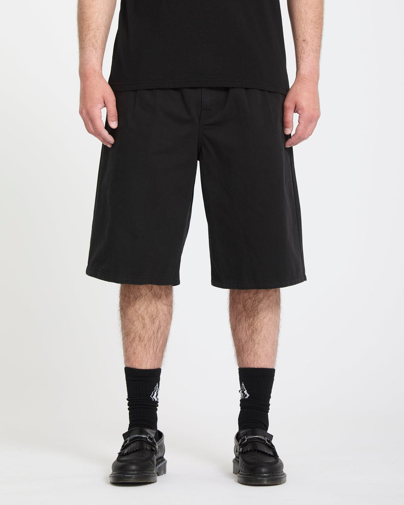 Chillow Pleat 24" Elasticated Waist Chino Shorts - Black