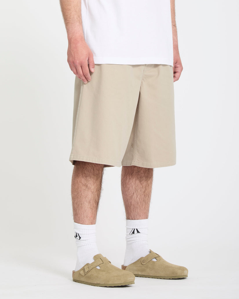 Chillow Pleat 24" Elasticated Waist Chino-Shorts - Light Khaki