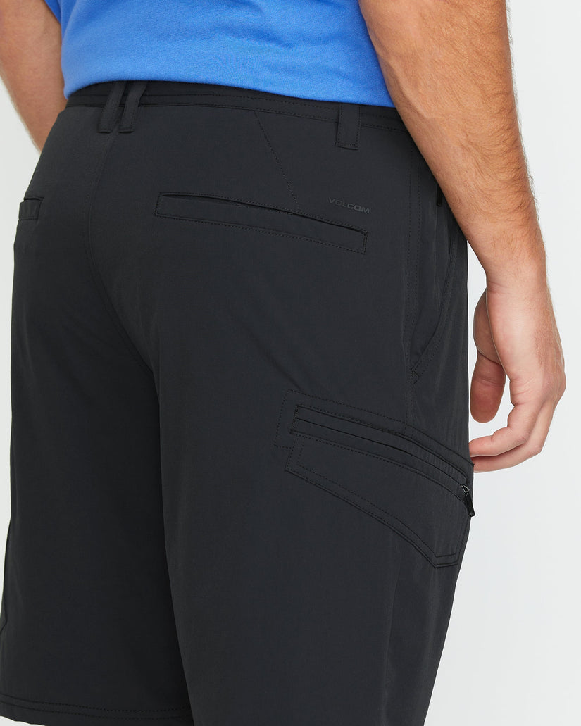 Cashed In Cargo 20" Hybrid-Shorts - Black