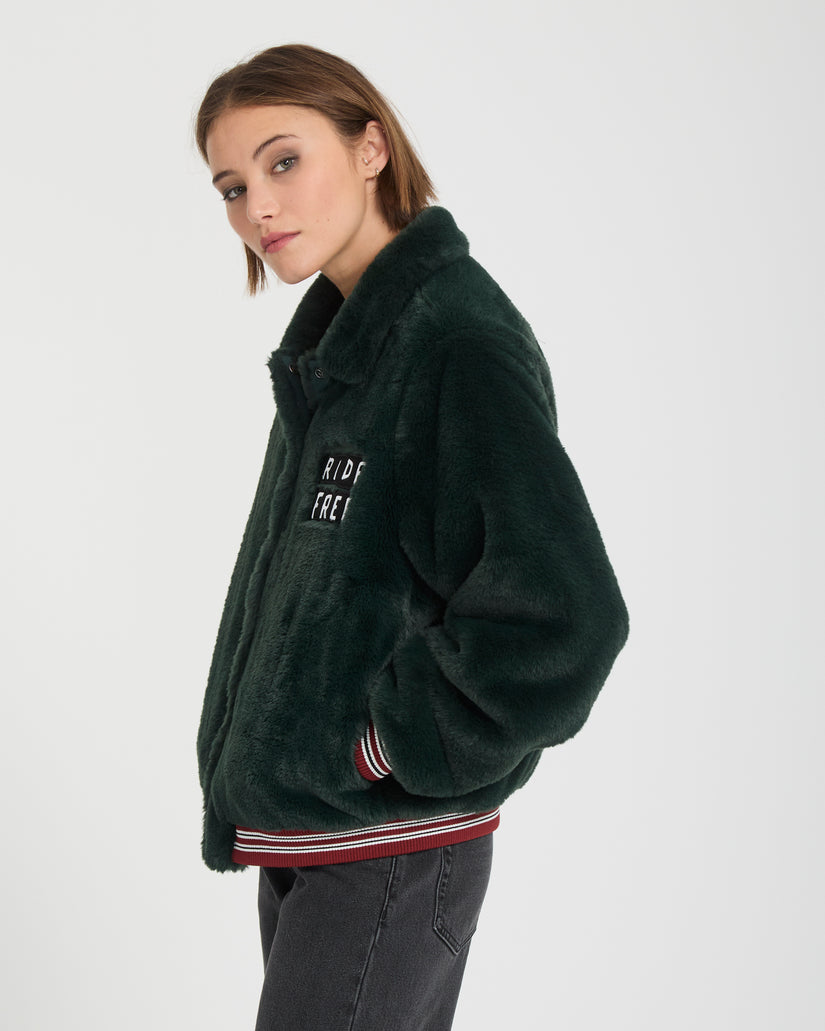 Ozzy Jacke - Scarab