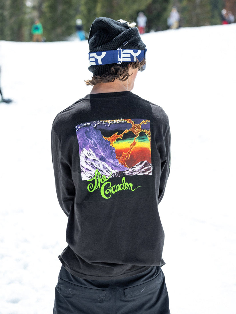 V Ent The Garden T-Shirt - BLACK